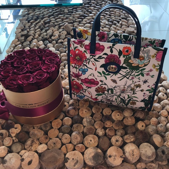 gucci flora purse